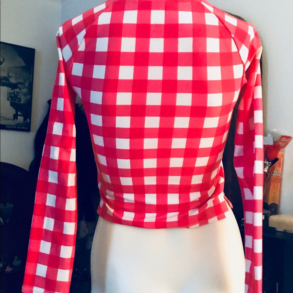 Gap kids Plaid Raglan Rashguard size medium kids - Picture 2 of 3